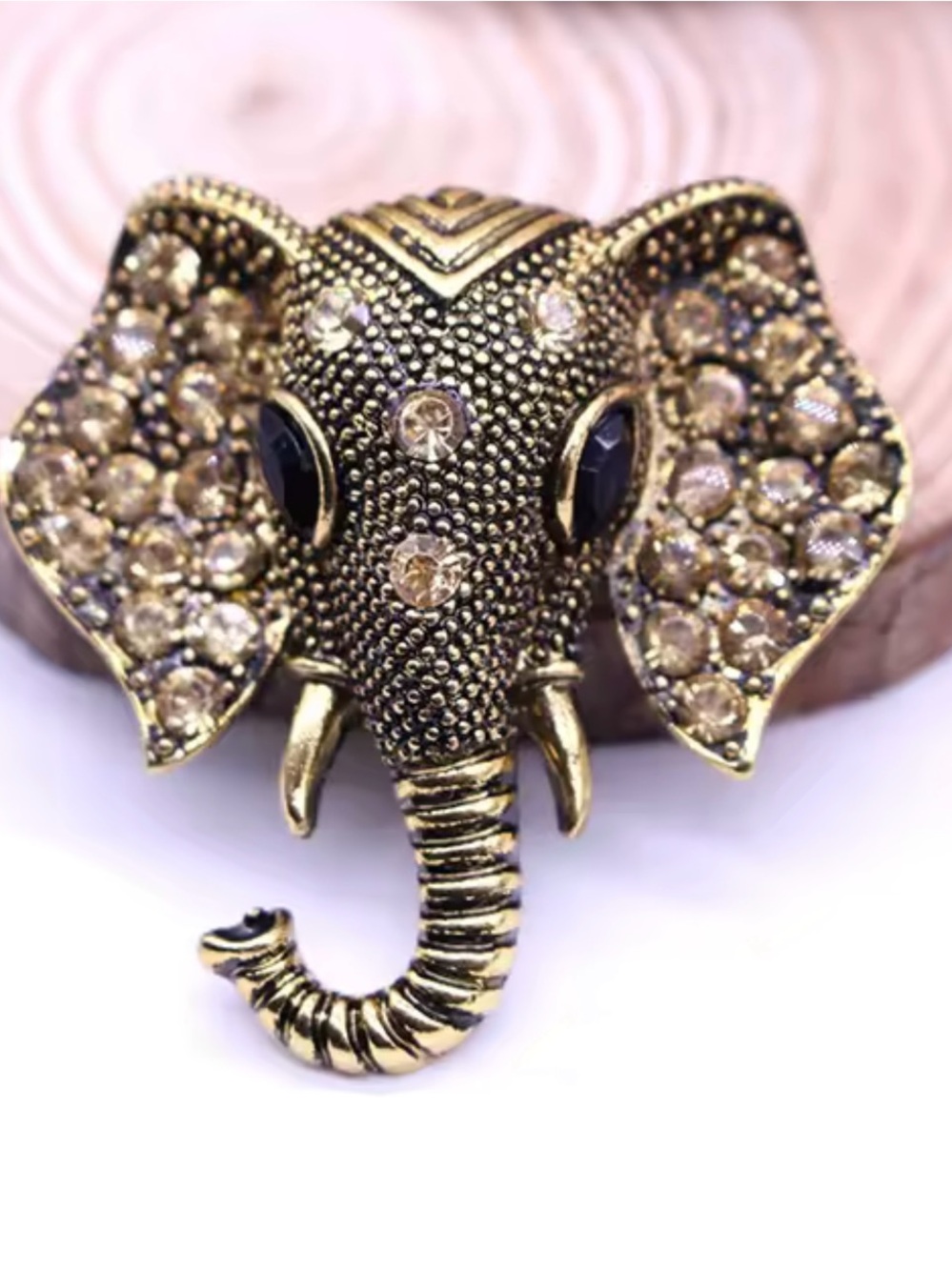 Rhinestone Elephant Brooch Pin. 1.5 inches. Fashion Brooch Pin.